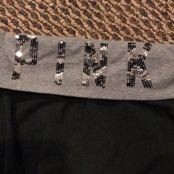 Yoga capris - Picture 2 of 2